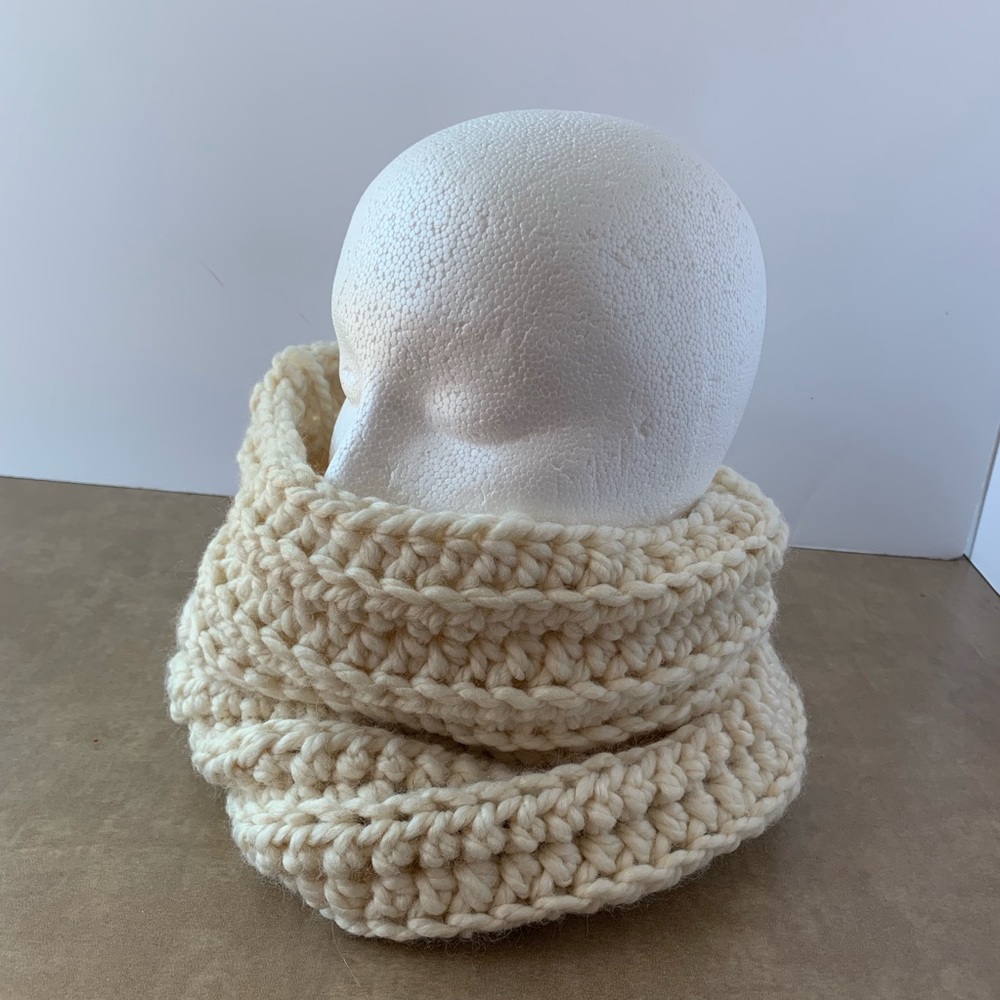 Adult infinity scarf🧶